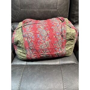 Women's Quilted Big Duffel Flower Pattern Weekender Bag Red And Green